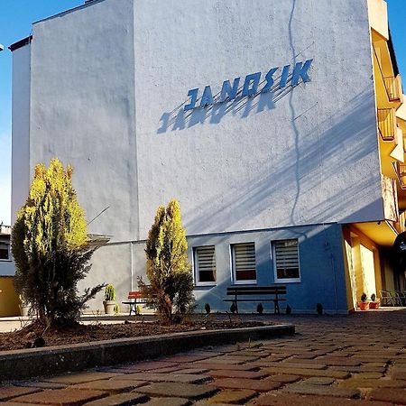 Hotel O.W.W Janosik Ustronie Morskie Exterior foto